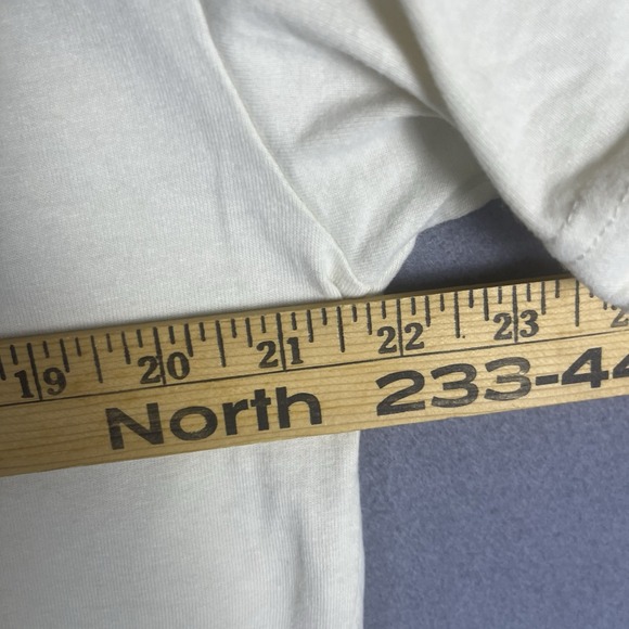 Taylor Swift The Eras Tour Cream Beige T-Shirt Official Merch SIZE Large - Picture 6 of 7